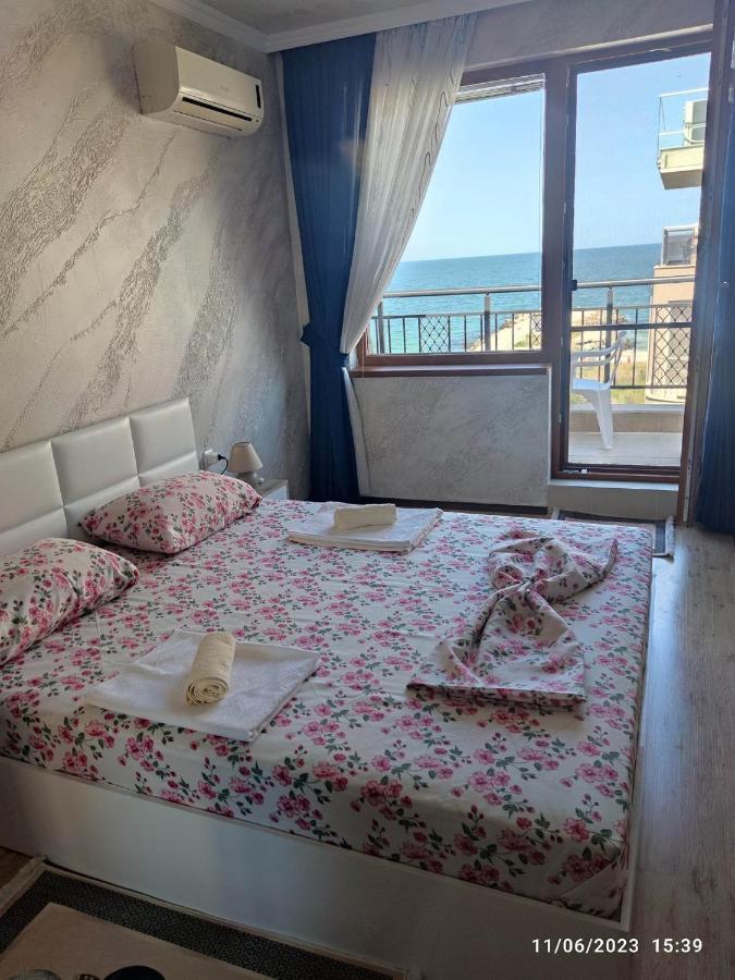 Apartament Piero Appartement Pomorie Buitenkant foto